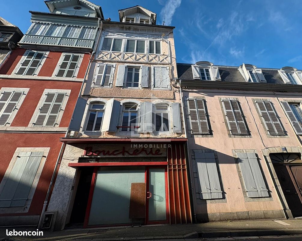 Immeuble 10 pièces 140 m² · à Bagnères-de-Bigorre · 140 m² · 129 500 €