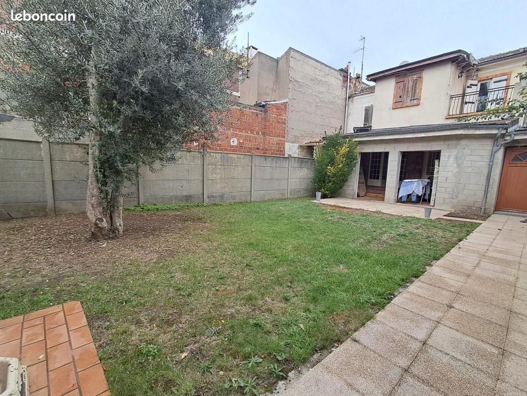 Maison 4 pièces 138 m² · à Romainville · 138 m² · 722 800 €