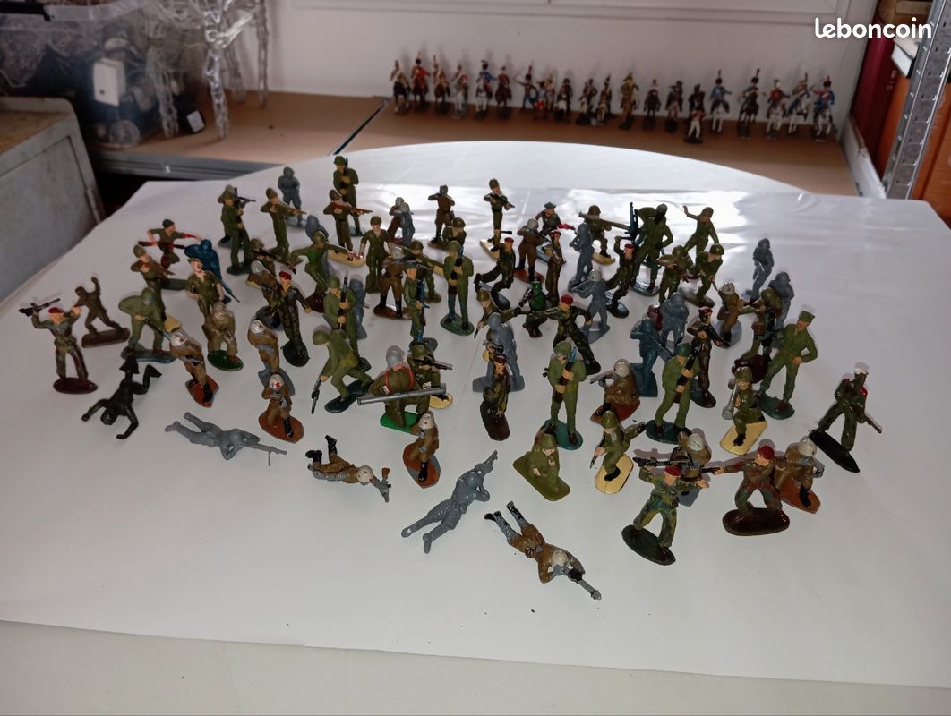 LOT JOUET FIGURINES PETIT SOLDAT MILITAIRE INDIEN style Starlux EUR 2