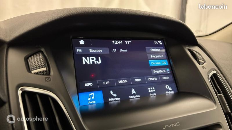 Ford Focus 1.5 TDCi 120ch Stop&Start Titanium PowerShift (image 19)