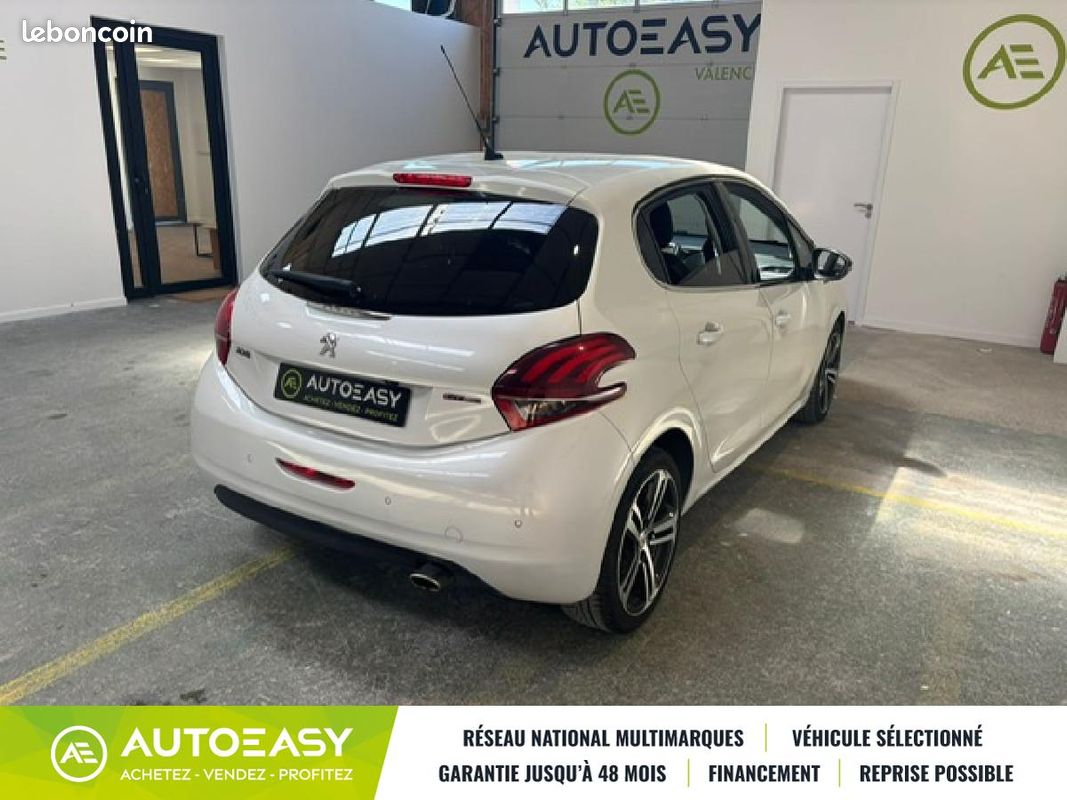 Peugeot 208 GT LINE 110cv / DISTRIB FAITE / 1ER MAIN / FULL ENTRETIEN (image 2)