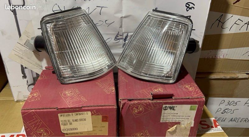 Peugeot 309 GTI FEU Avant DROIT GAUCHE Clignotant Peugeot 309 GTI Front LIGHT (image 1)