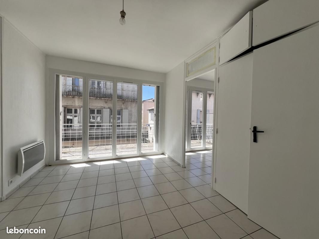 Appartement 3 pièces 51 m² · à Aubenas · 51 m² · 435 €/mois