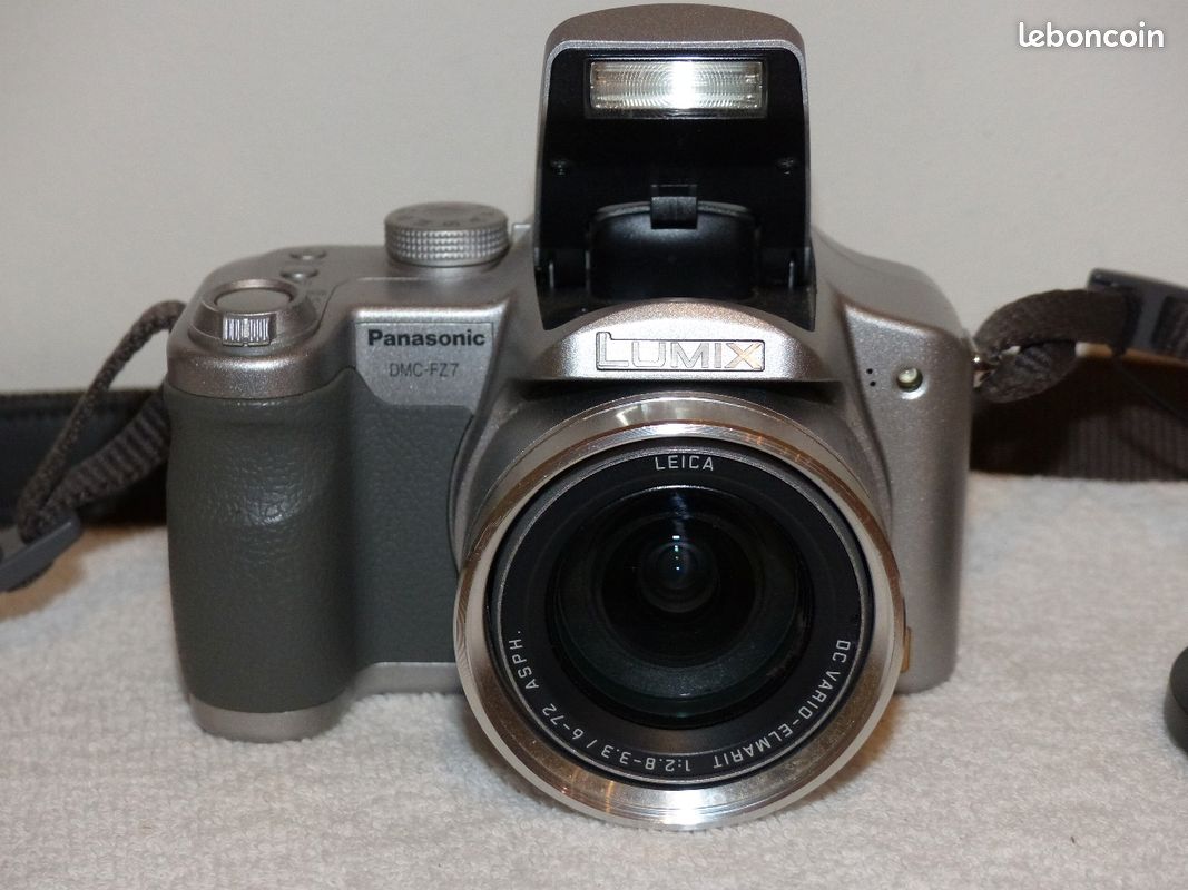 Appareil photo Panasonic LUMIX DMC-FZ7 (image 2)