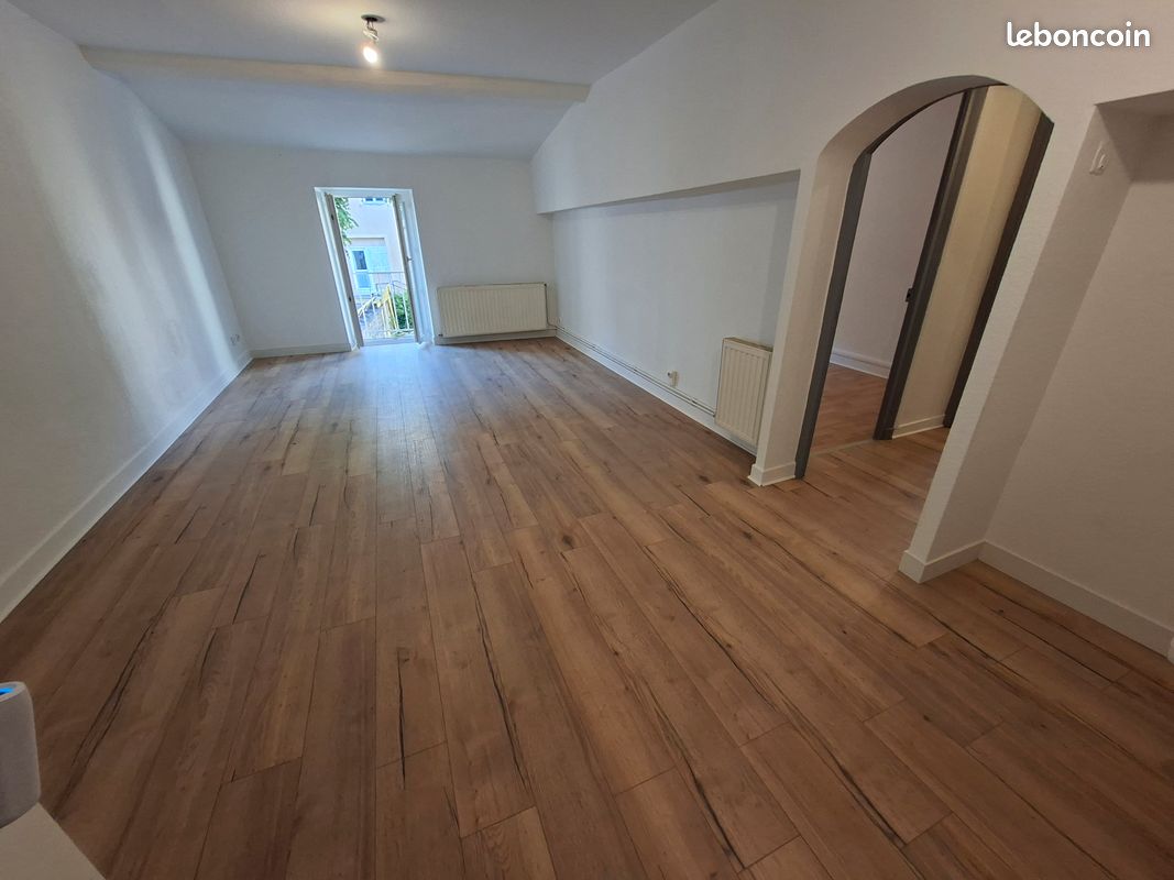 Appartement 3 pièces 53 m² · à Annonay · 53 m² · 420 €