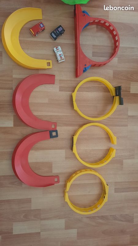 Circuit Majorette Motor 530 Complet Avec 2 Voitures Friction - Occasion