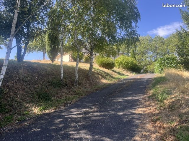 Maison 4 pièces 90 m² · à Le Cayrol · 90 m² · 885 €/mois