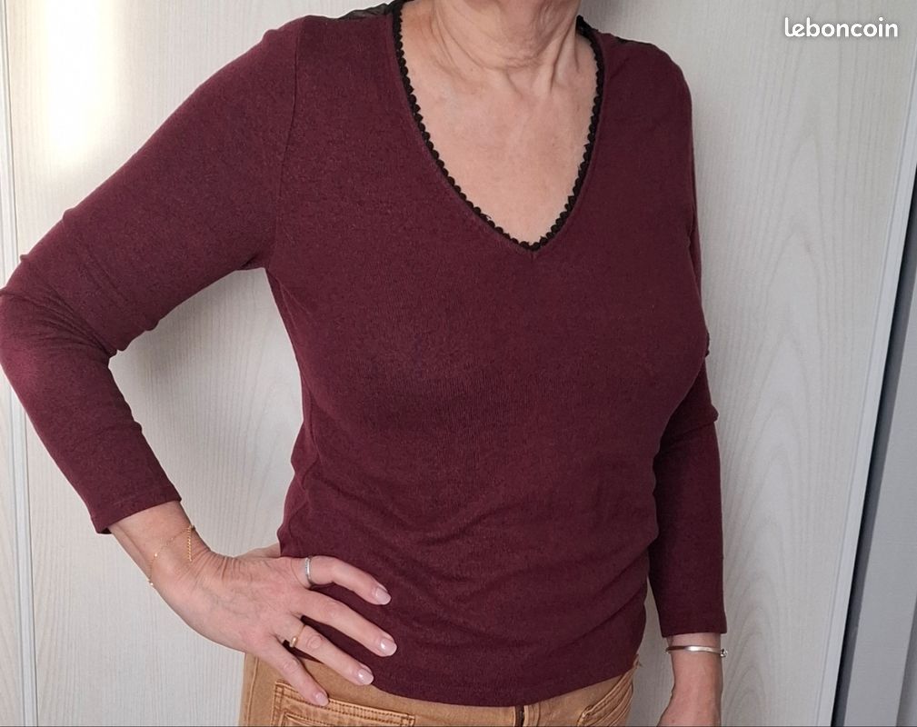 Top Pull Dos Ouvert En Dentelle - Marque Lucky Brand - Taille M - Couleur Argent/or - Occasion Excellent état