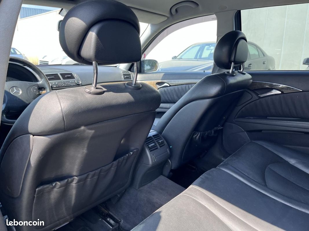 MERCEDES CLASSE E Break 280 CDI - BVA - 211 Avantgarde (image 15)