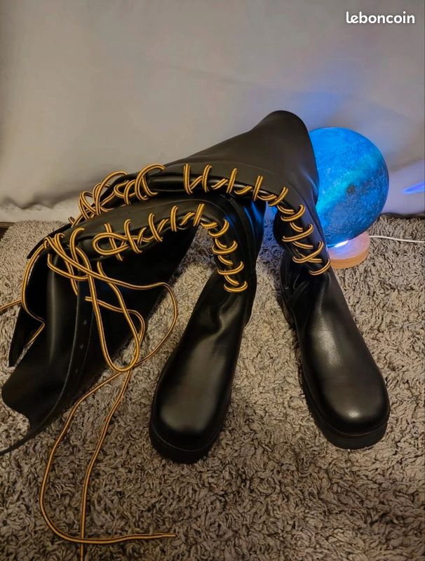 Cuissardes à lacets leather en cuir bottes taille 37 Bottes hautes