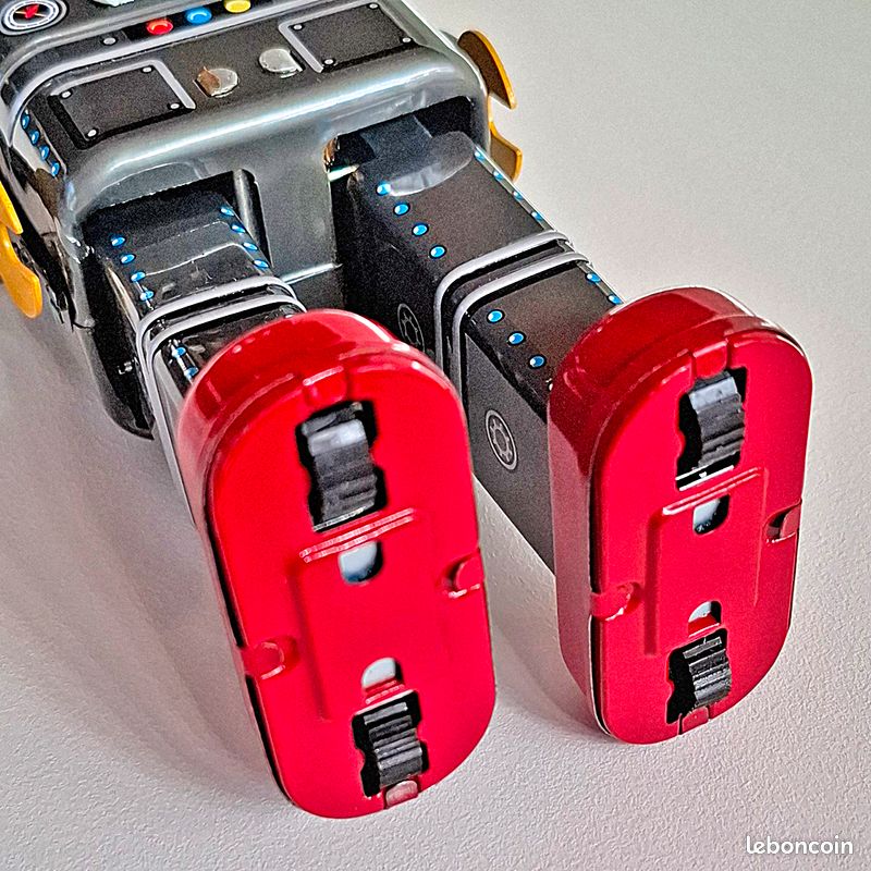 Robot Mécanique Vintage En Tôle - Années 60/70 - Fonctionne à Clé