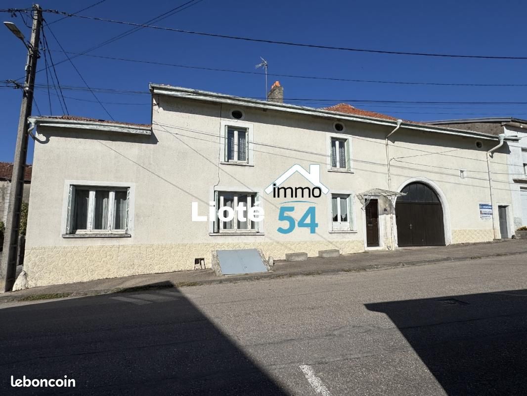 Maison 6 pièces 149 m² · à Bayon · 149 m² · 120 000 €