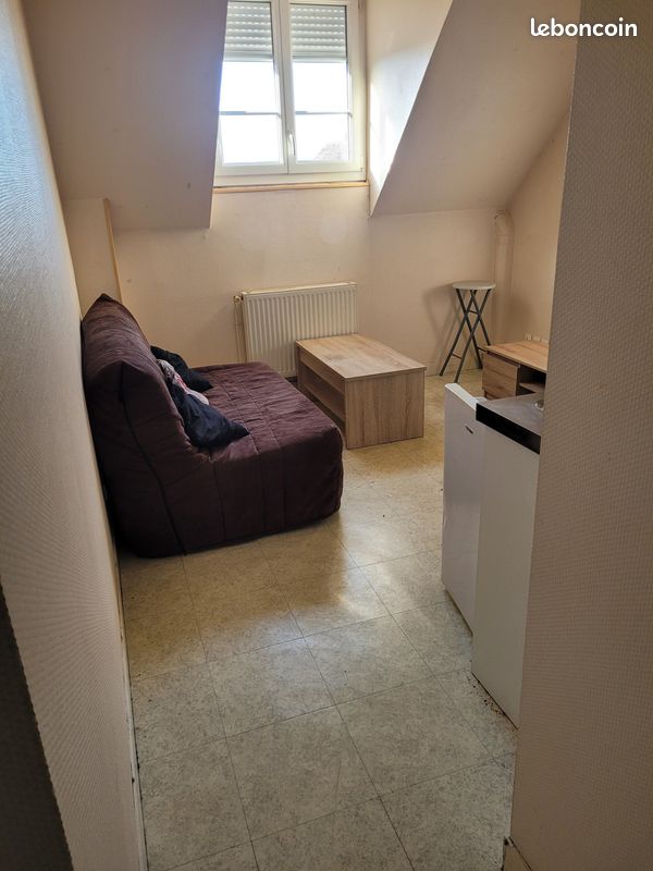 Appartement 1 pièce 15 m² · à Neufchâtel-en-Bray · 15 m² · 350 €/mois