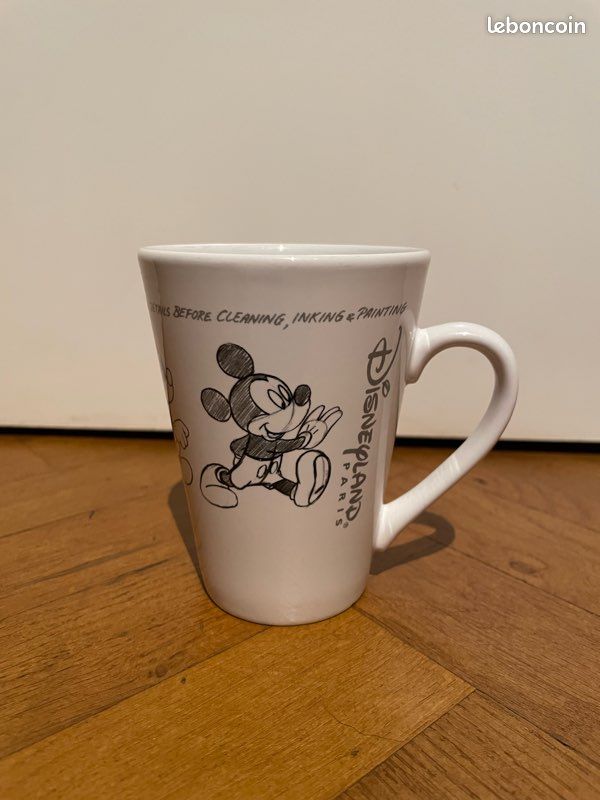 Tasse Disneyland Paris (image 1)