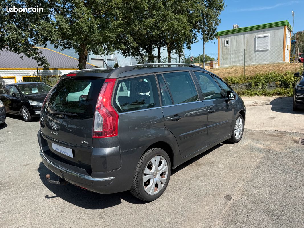 CITROEN Grand C4 Picasso 1.6 e-HDI 110 FAP Exclusive BMP6 7pl (image 3)