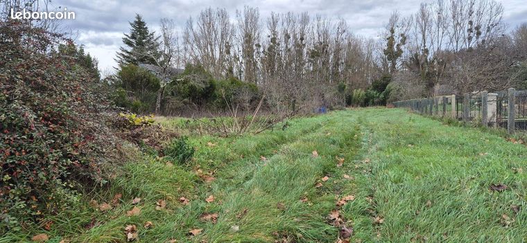 Terrain 2448 m² Châteauroux