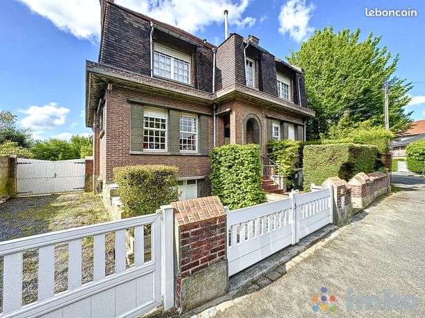 Maison 6 pièces 207 m²
