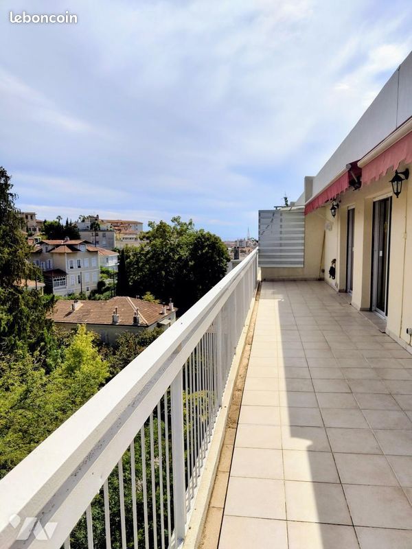 Appartement 3 pièces 67 m² · à Nice · 67 m² · 360 000 €