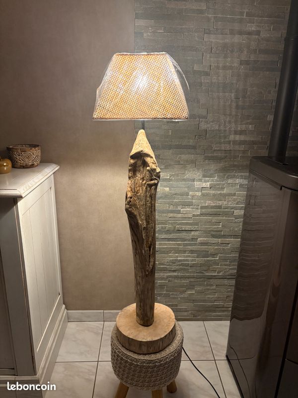 Lampe en bois flotté 1,10m neuve (image 2)