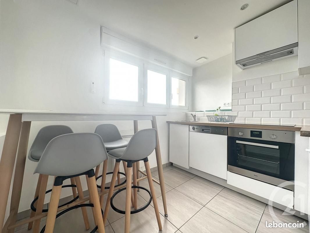 Appartement a louer vandoeuvre-les-nancy - 5 pièce(s) - 71 m2 - Surfyn