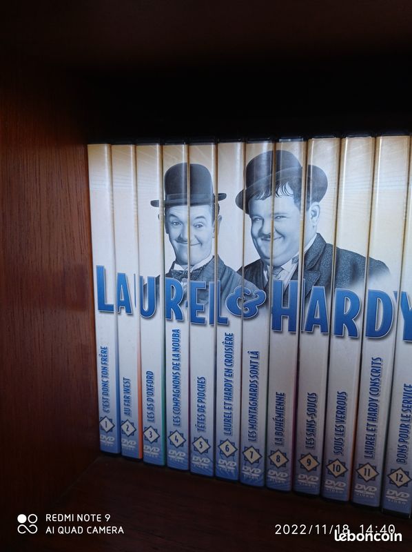 Lot coffret 48DVD Laurel et Hardy (image 2)
