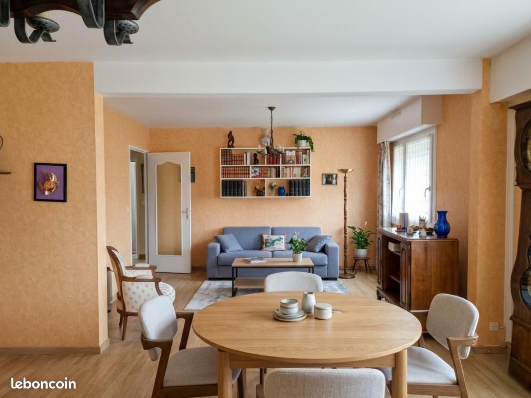 Appartement 4 pièces 94 m² · à Lisieux · 94 m² · 196 000 €