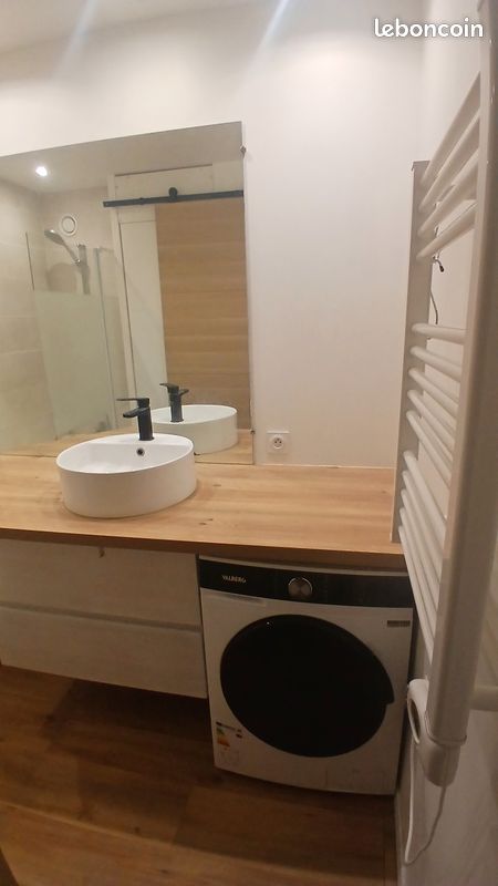 Appartement 4 pièces 82 m² · à Lille · 82 m² · 550 €
