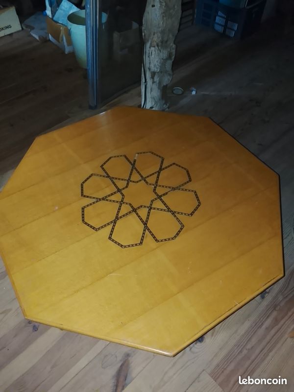 Table basse bois massif et marqueterie (image 1)