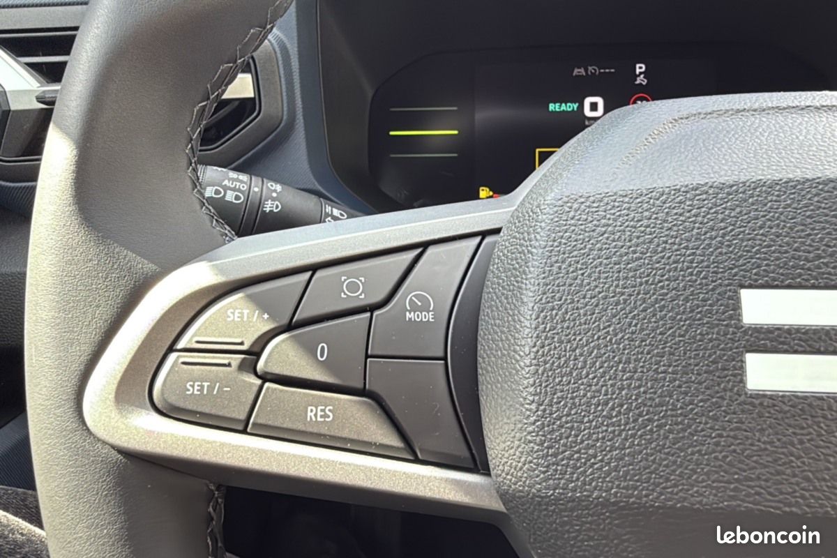 Dacia Duster ECO-G 120 BVA JOURNEY PK CITY -4% (image 8)