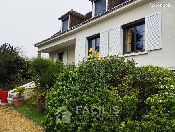 Maison 7 pièces 196 m²