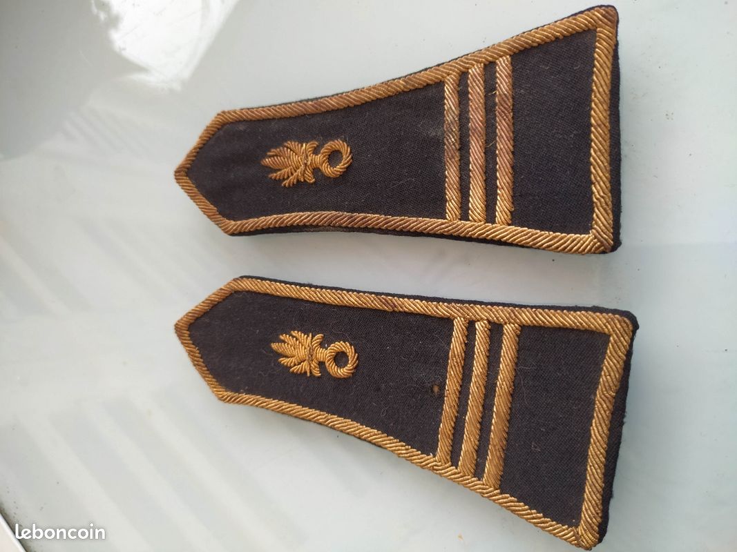 Paire de pattes d'épaules grande tenue capitaine légion étrangère époque indochine afn cannetille fil or pour parachutiste TAP Rep (image 2)