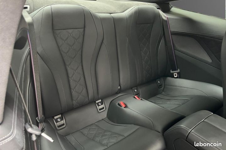 Bmw 8 coupe competition v8 4.4 625cv full black (image 4)