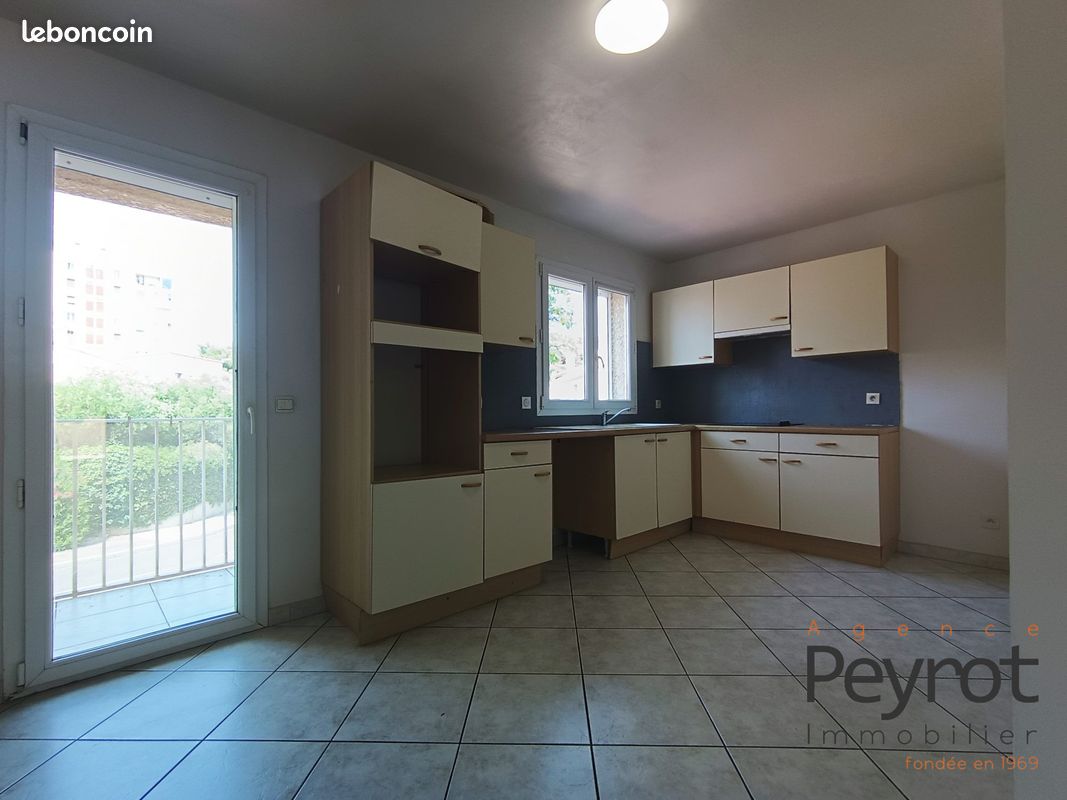 Appartement 3 pièces 78 m² · à Perpignan · 78 m² · 790 €