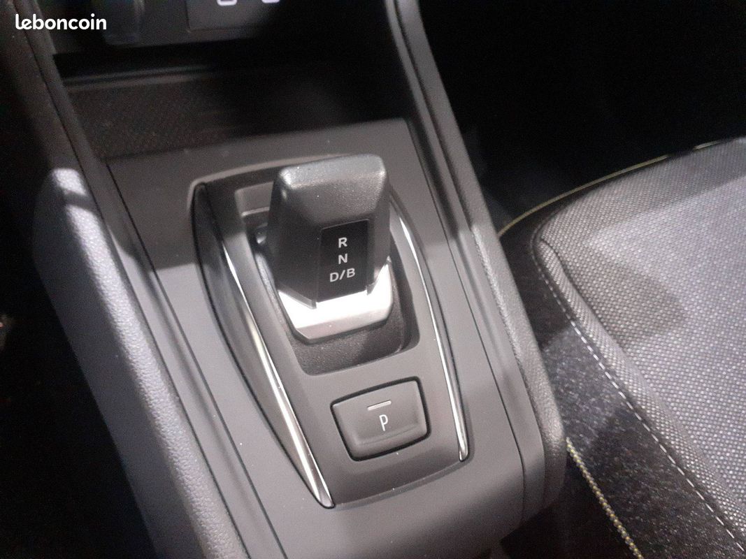 RENAULT Captur E-Tech full hybrid 160 ch Techno (image 13)