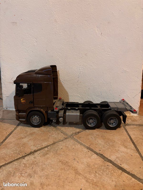 Camion bruder ups (image 7)