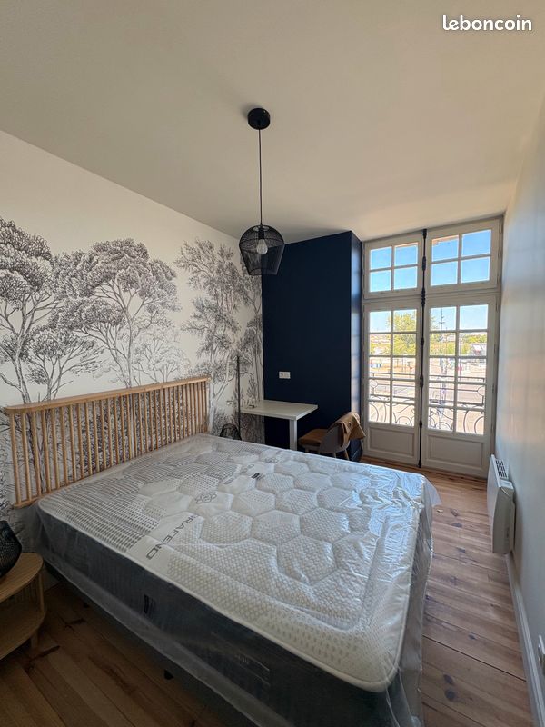 Appartement 5 pièces 68 m² · à Bordeaux · 67,6 m² · 2 400 €