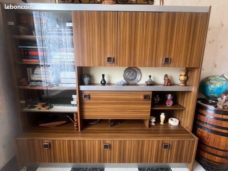 Buffet de salon (image 1)
