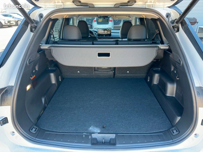 Mitsubishi Outlander PHEV Instyle 4WD (image 26)