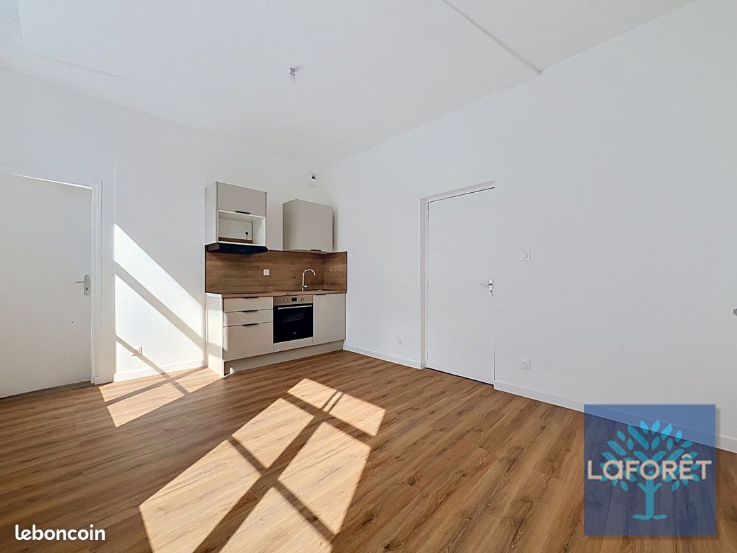 Appartement 2 pièces 34 m² · à Valenciennes · 34 m² · 530 €