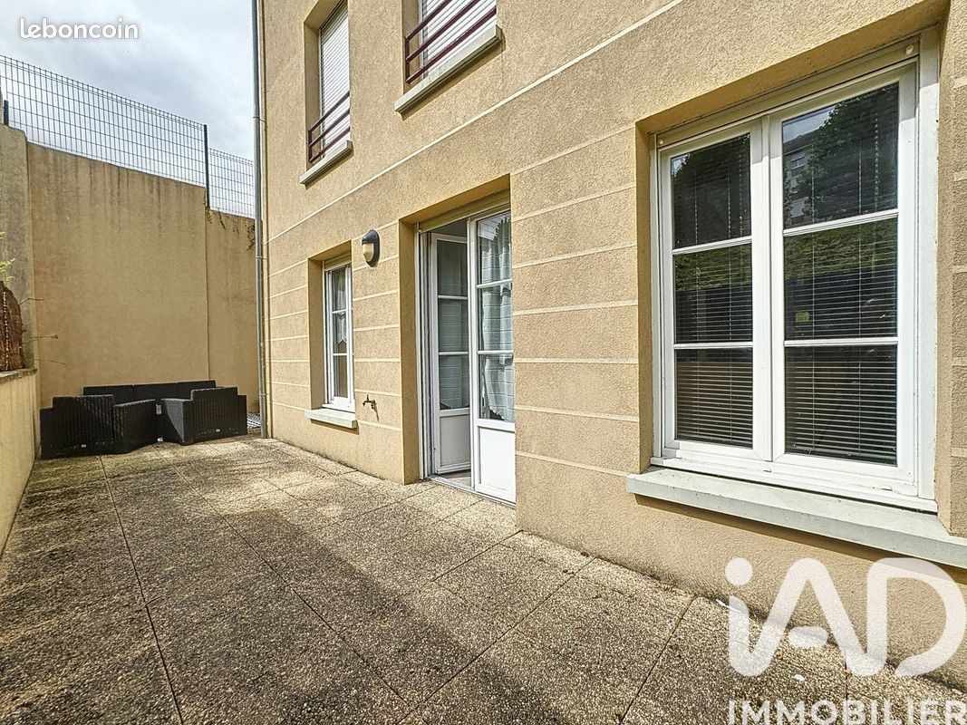 Appartement 4 pièces 85 m² · à Épernon · 85 m² · 1 200 €