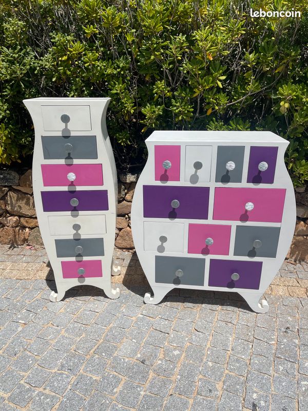 Meuble de rangement décoratif (image 1)