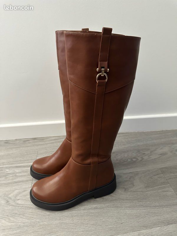 Bottes cavalières marron camel et doré T39 Chaussures