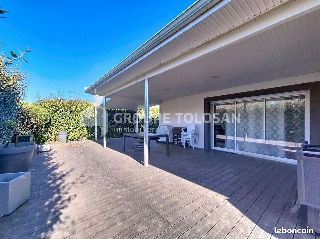 Maison 4 pièces 121 m² · à Revel · 121 m² · 350 000 €