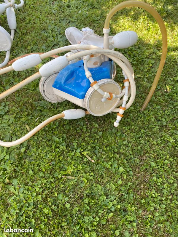 Robot piscine (image 1)