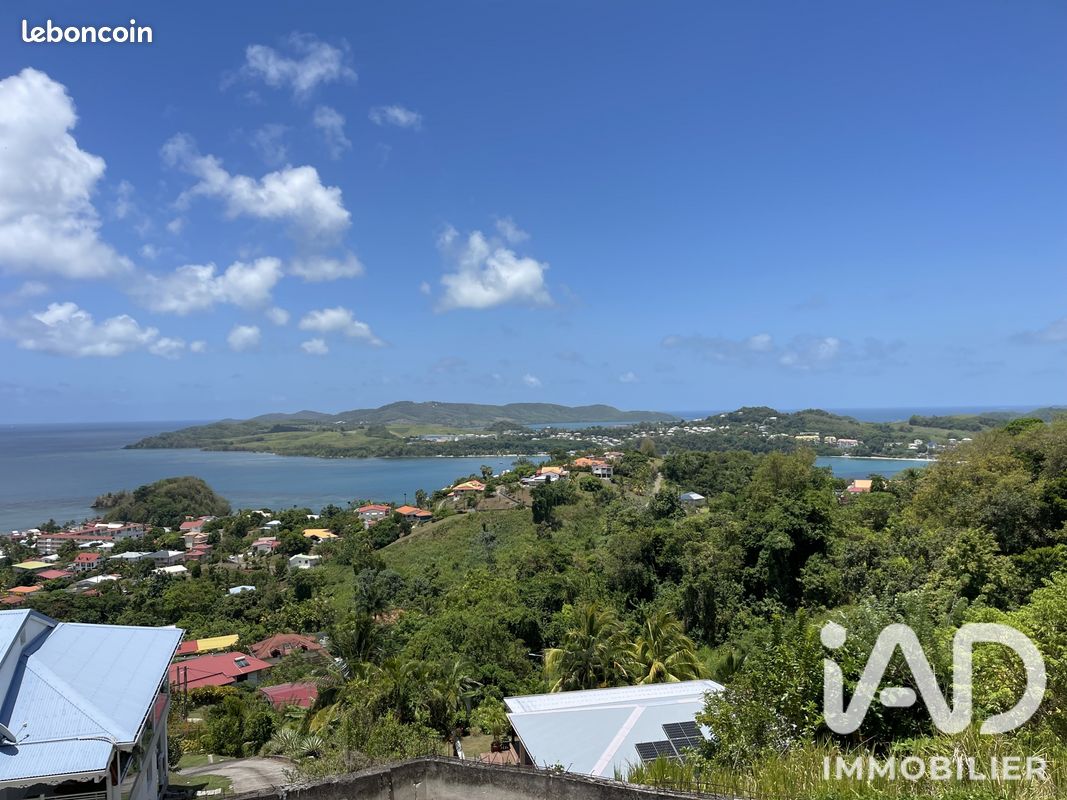 Terrain 1154 m² · à La Trinité · 1 154 m² · 130 000 €