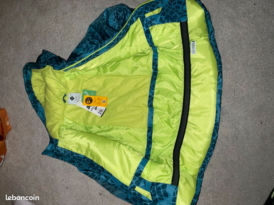 Blouson de ski avec capuche modèle dragon neuf en 11/12 ans (image 5)