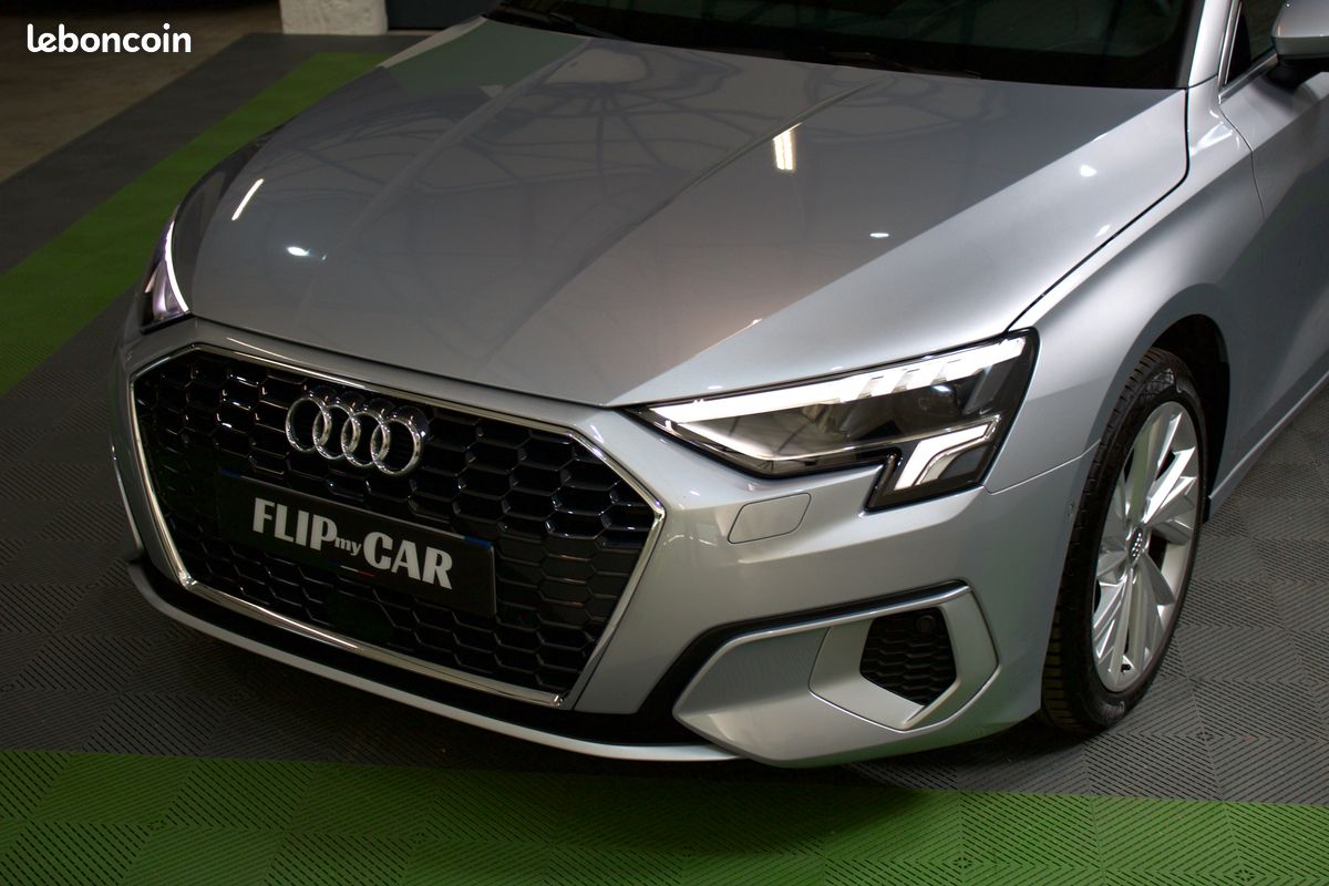 AUDI A3 IV Sportback 35 tfsi 150 DESIGN LUXE S Tronic 7 (image 2)