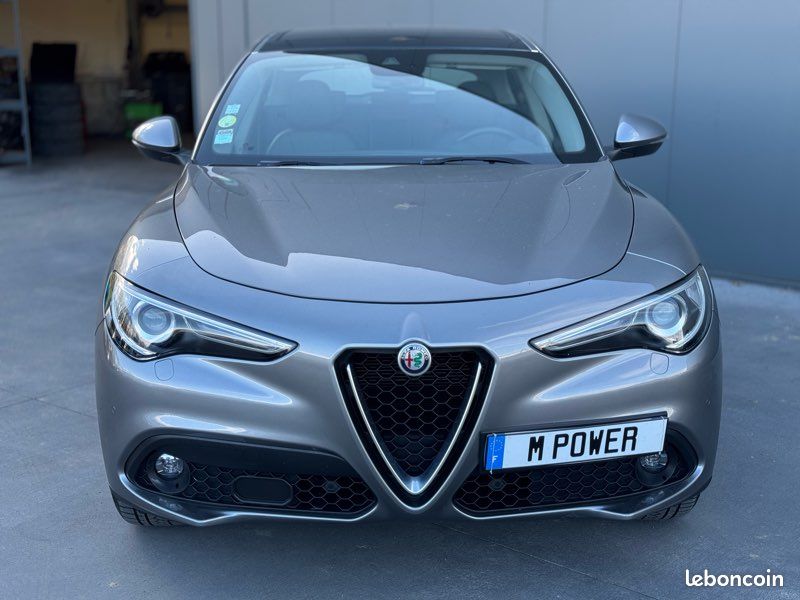 Alfa stelvio 2.2 D 210 CV EXÉCUTIVE Q4 AT8 MY19 / EXCELLENT ÉTAT (image 6)