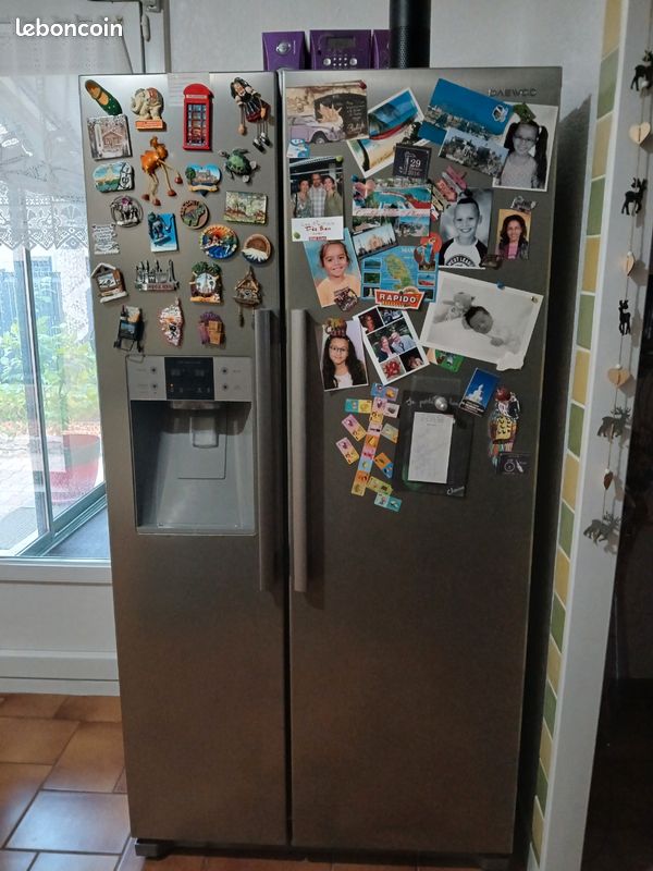 Vend frigo américain (image 1)