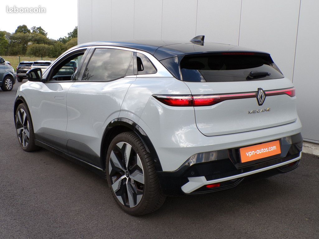 Renault Mégane E-TECH EV60 220 ch optimum charge Techno avec pack driving et vision (image 7)